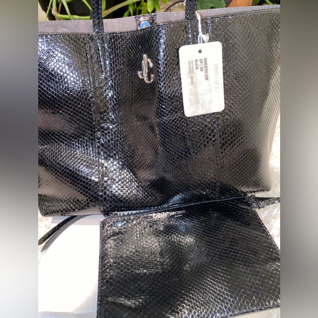 Python Tote
